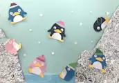 壁面ペンギン